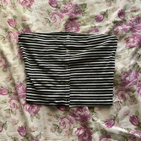 Small stripe crop top - Picture 2 of 2